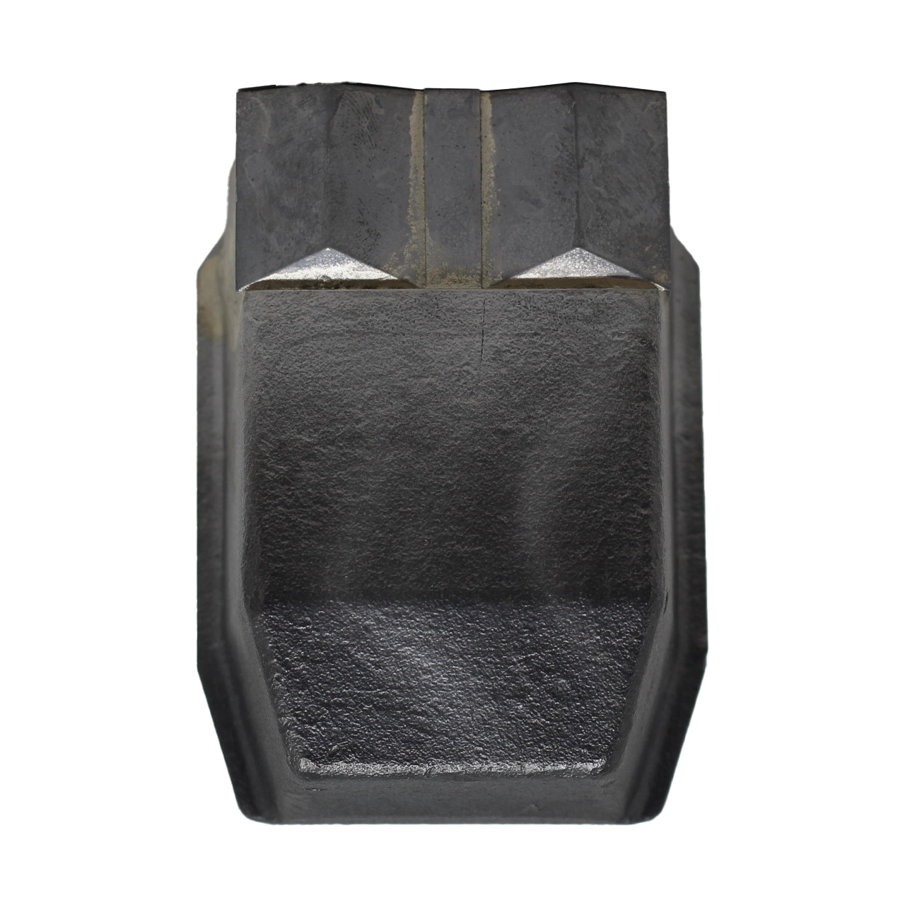 Carbide tooth for forestry equipment