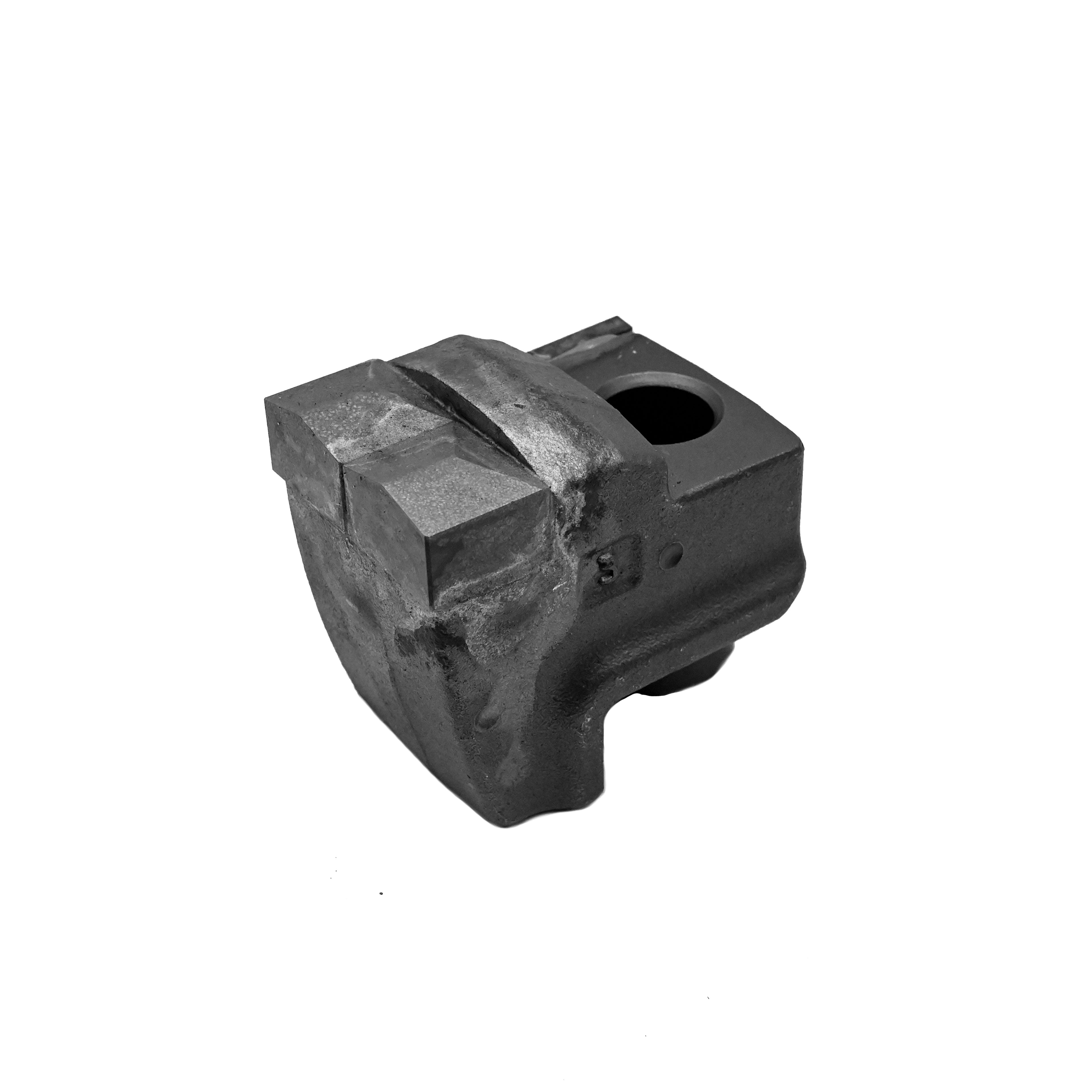 Carbide tipped mulching hammer