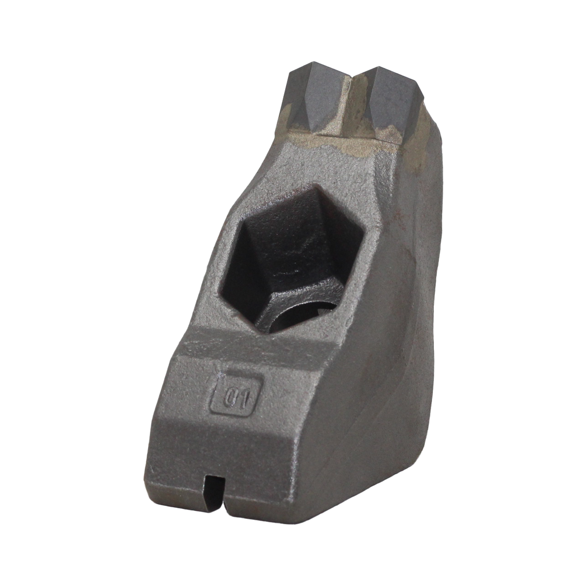 Carbide tooth for forestry equipment