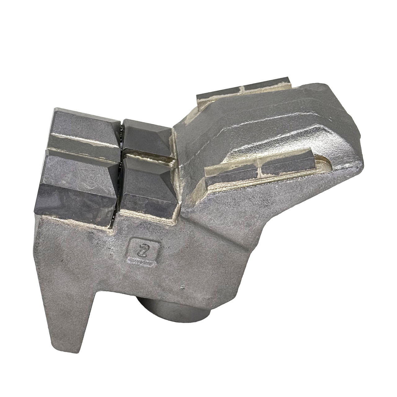 Carbide tooth for forestry equipment